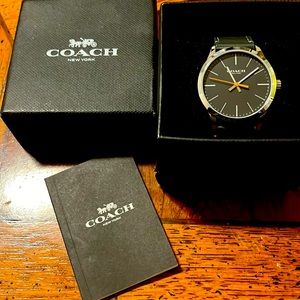 Coach Men’s watch Grey